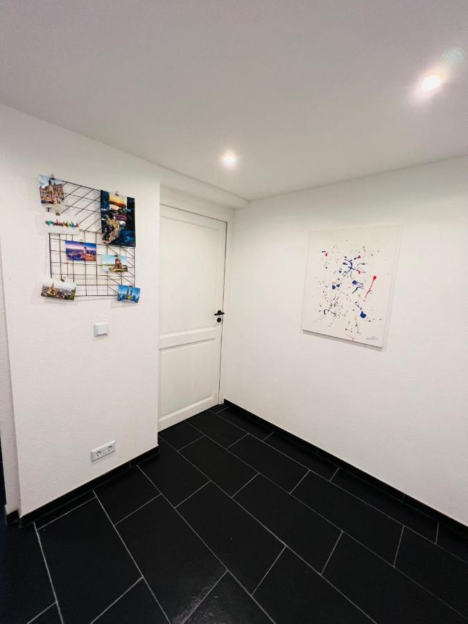 Souterrain 2 Zimmer Wohnung Freiburg Seepark المظهر الخارجي الصورة