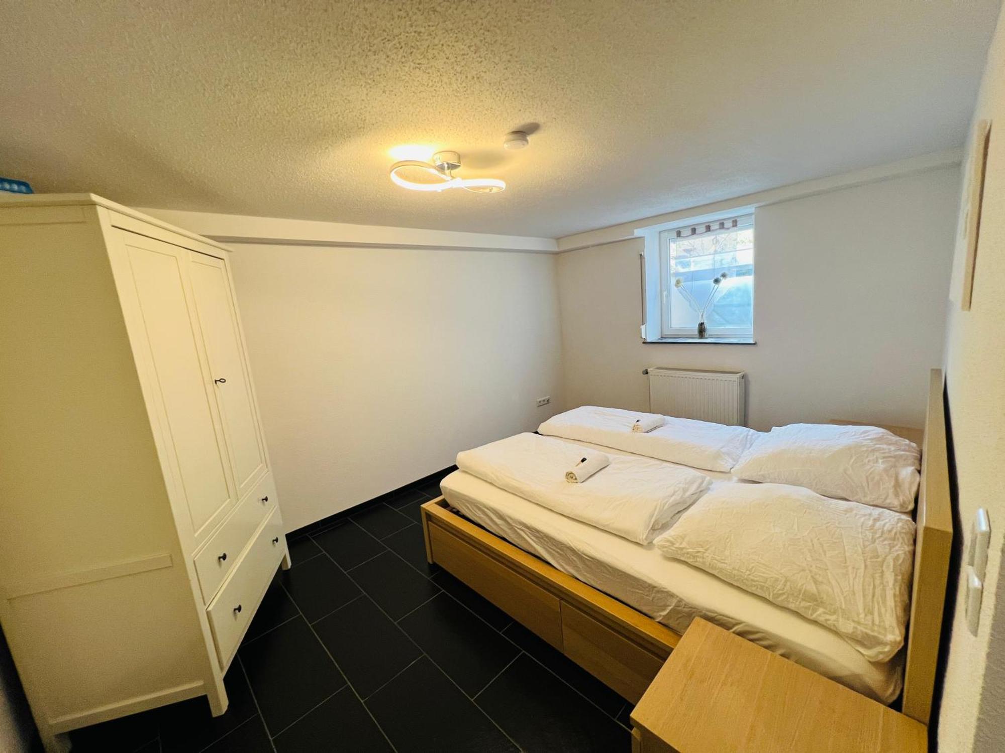 Souterrain 2 Zimmer Wohnung Freiburg Seepark المظهر الخارجي الصورة